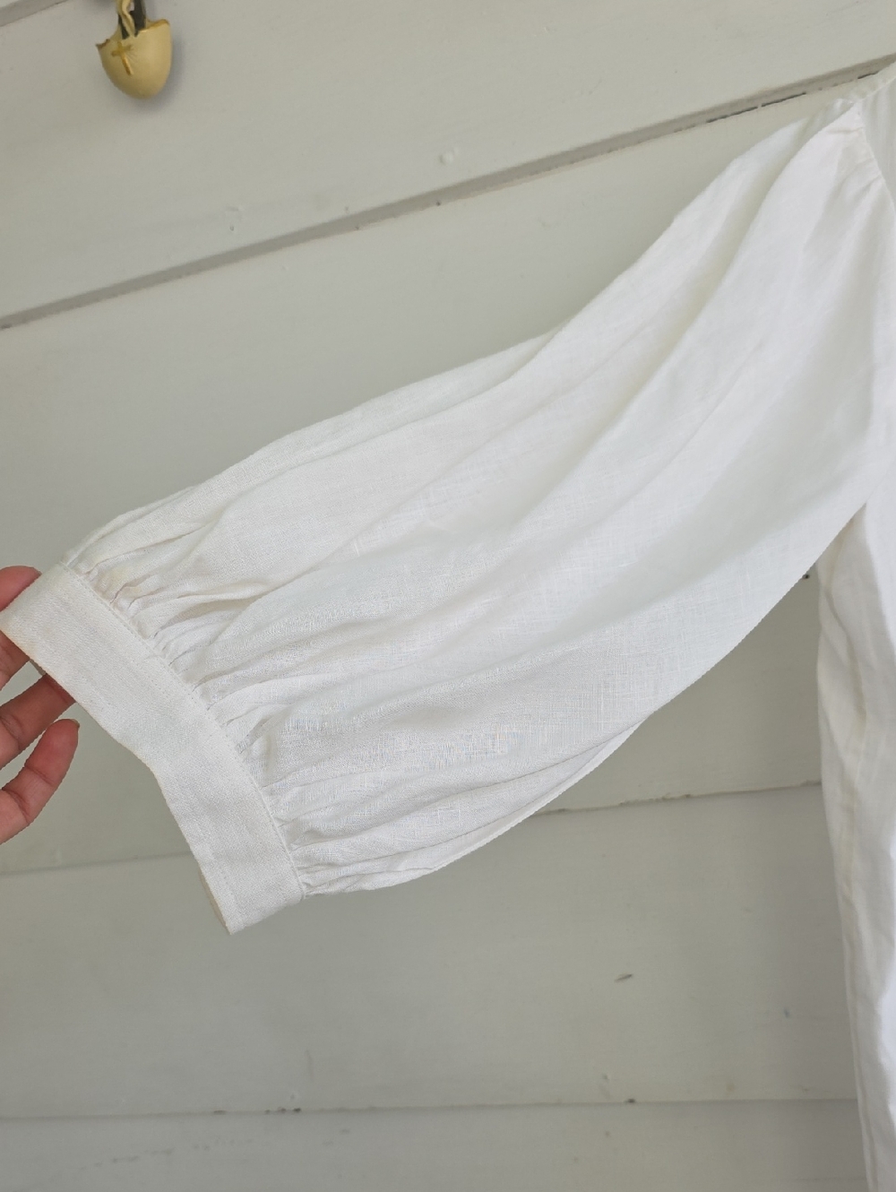 Lauren Ralph Lauren White Pintucked Linen Tunic Blouse - Picture 3 of 5